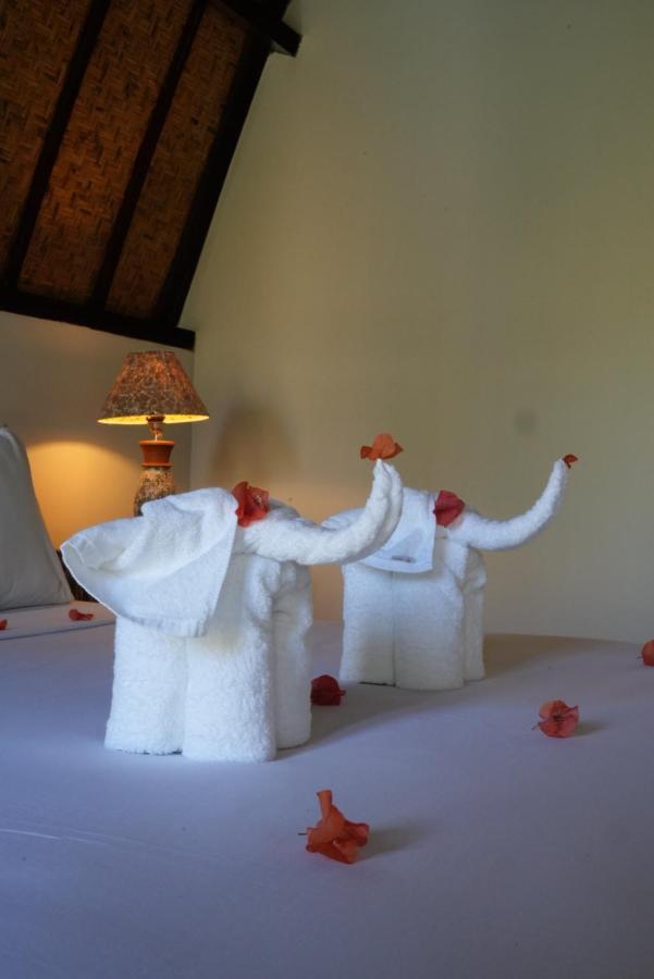 Copacabana Gili Air Hotel Luaran gambar